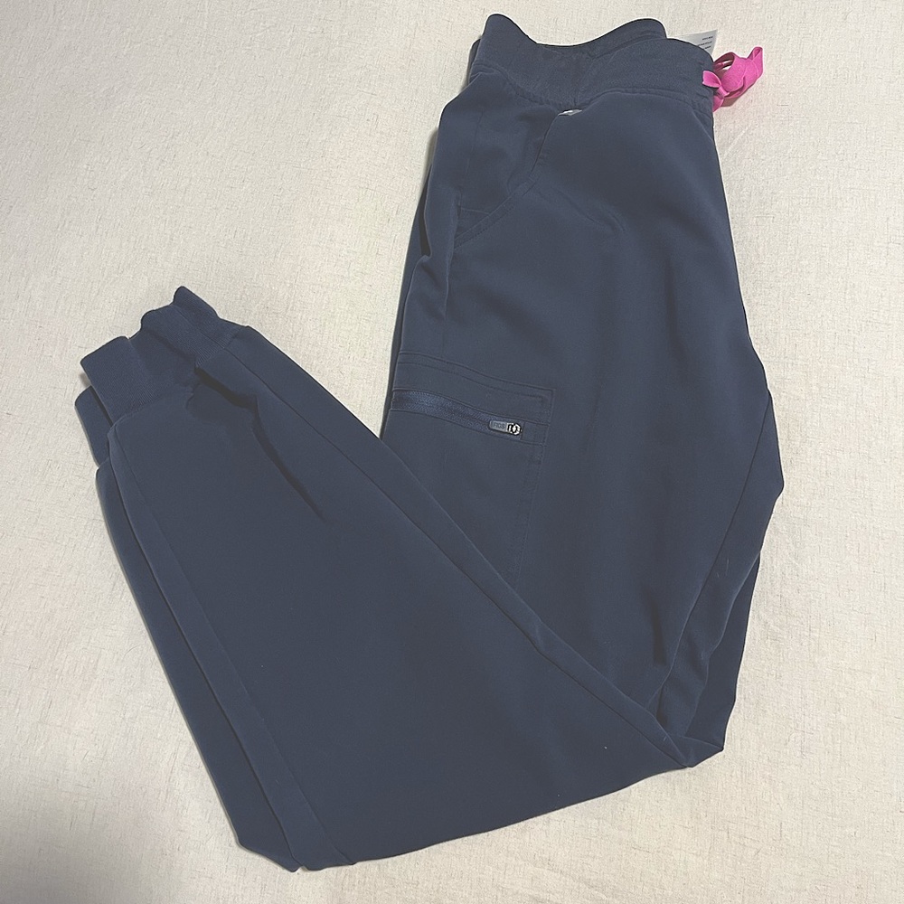 FIGS Zamora Jogger